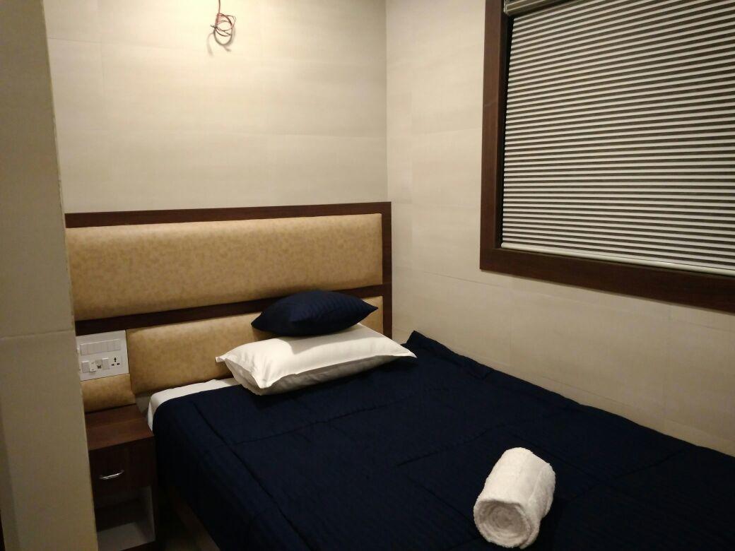 Hotel Avenue Residency ムンバイ エクステリア 写真